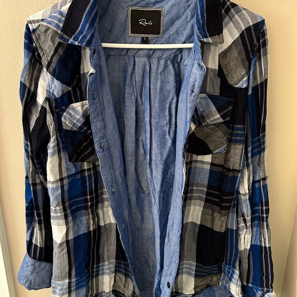 RAILS BLUE PLAID BUTTON DOWN FLANNEL AHIRT WITH POCKETS SIZE SMALL - Picture 8 of 11